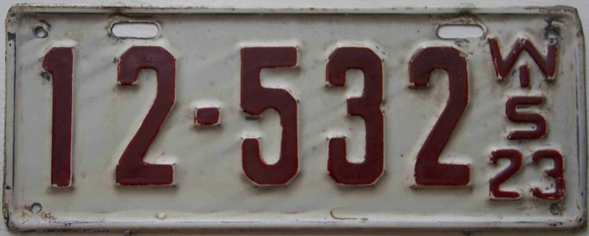 12 532 PAIR Wisconsin 1923 Great American Plates