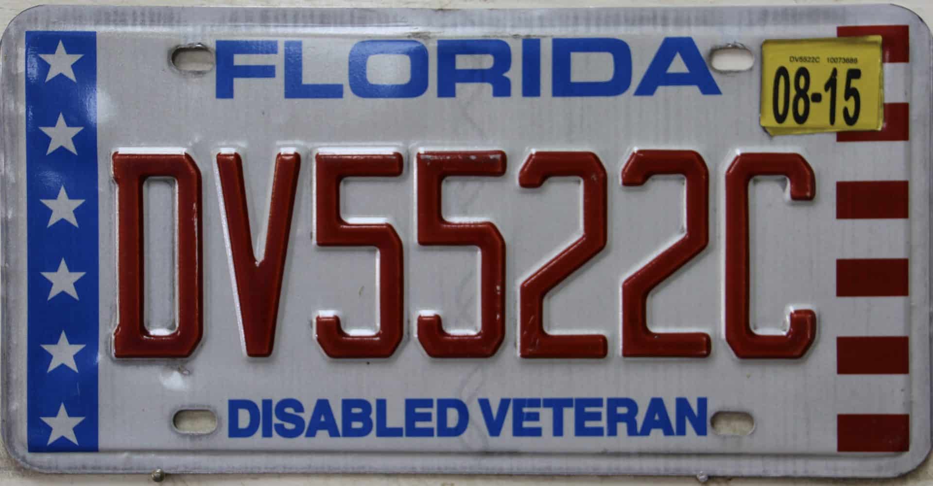 thumbnail image 2 of Mako Custom Florida Gators University License Plate - Aluminum - Decorative For Car, Motorcycle, Bike 2 of 2
